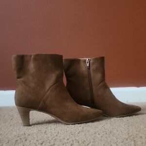 Frances Universal Thread Tan Ankle Booties